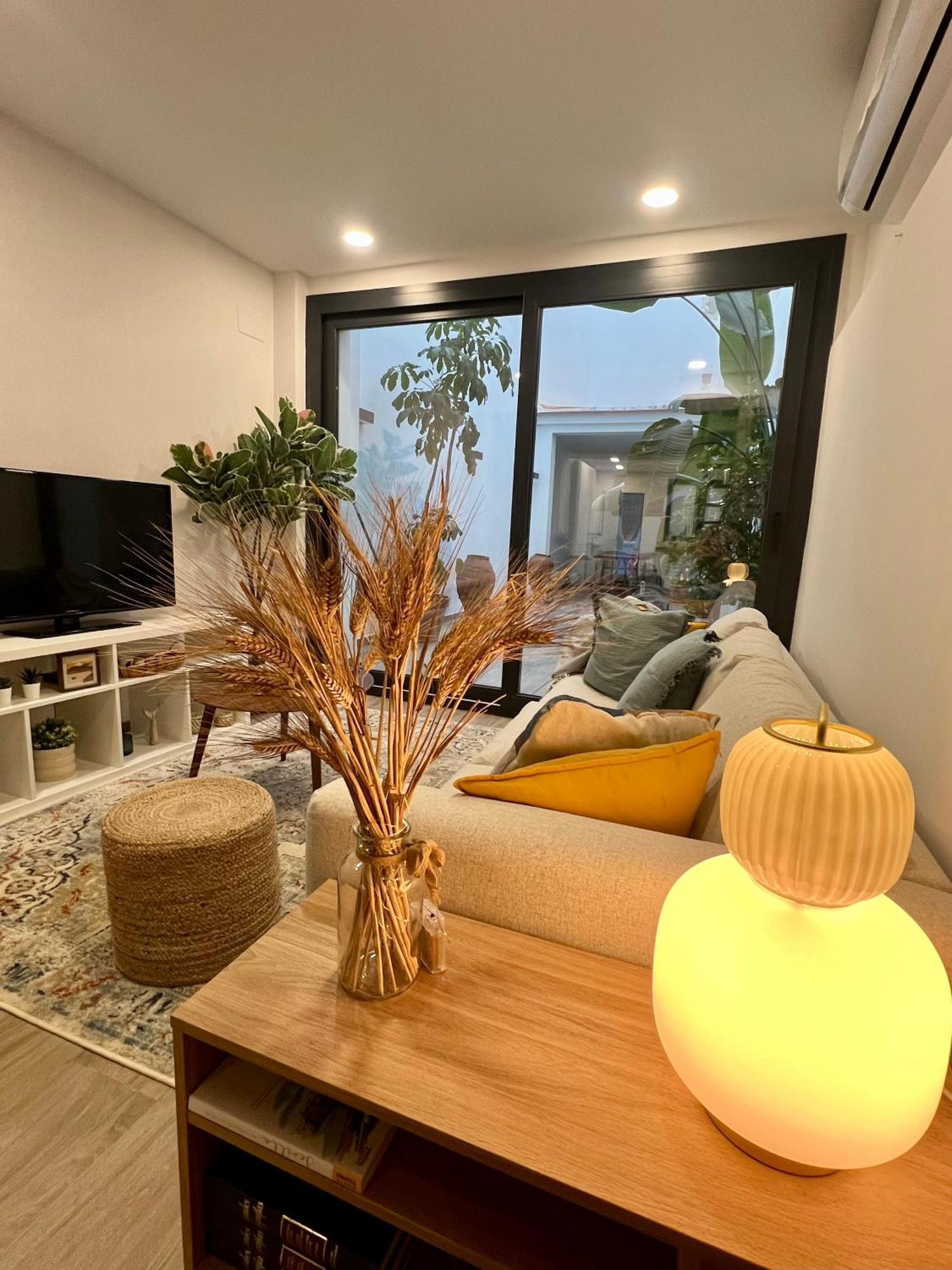 Calma Places - Triana Apartament *